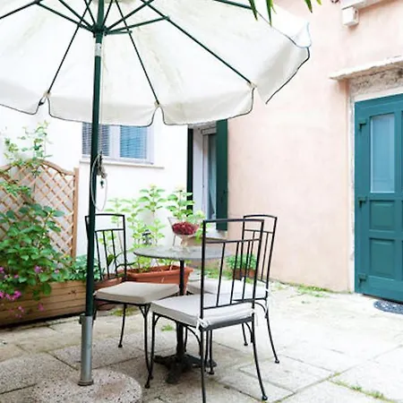 Ca' Del Gaffaro Lägenhet